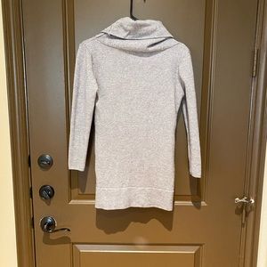 Sweater/sweater dress
